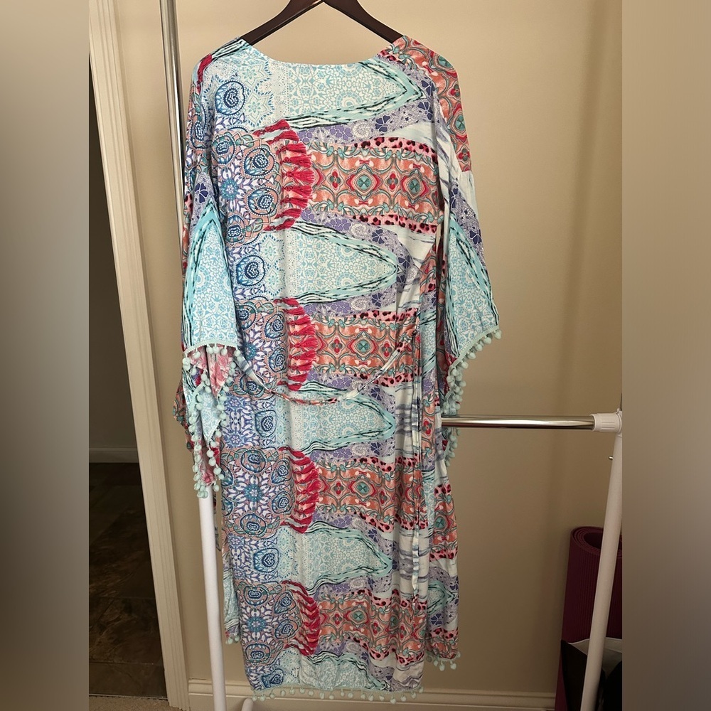 Women’s Robe - Picture 4 of 6